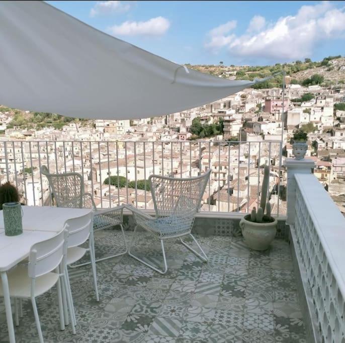 모디카 Terrazza Con Vista 'Casa Ziicedda' 빌라 외부 사진